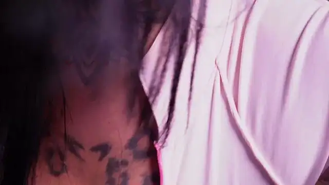 curvyliciousss online show from April 8, 2:18 pm