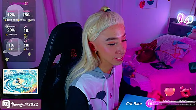 Littlebunny21 online show from February 6, 10:43 pm