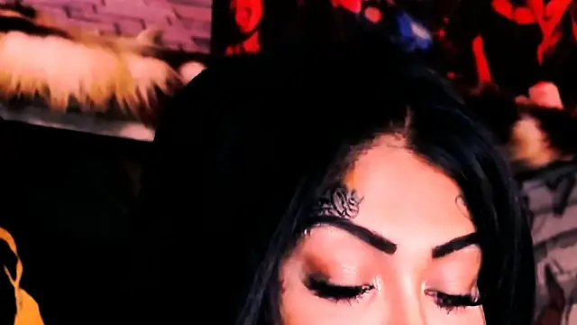 indian dreamgirl online show from April 9, 10:21 am