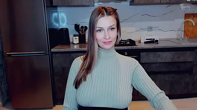 Snapshot of AlexiaDarren chatting on February 12, 7:02 pm AlexiaDarren online show from February 12, 7:02 pm