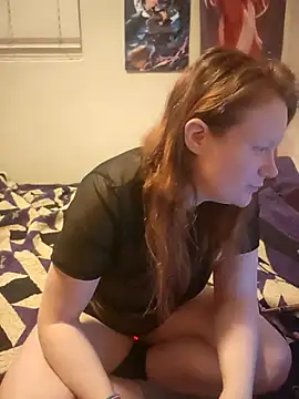 Snapshot of LilTokez chatting on February 10, 2:54 am LilTokez online show from February 10, 2:54 am