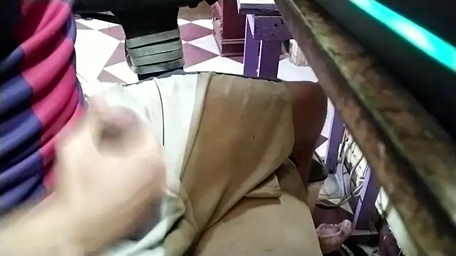 growing20yo online show from November 19, 12:10 am