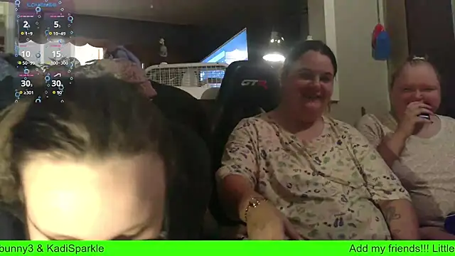 Snapshot of ZeTurtleMaster chatting on September 15, 3:07 am ZeTurtleMaster online show from September 15, 3:07 am