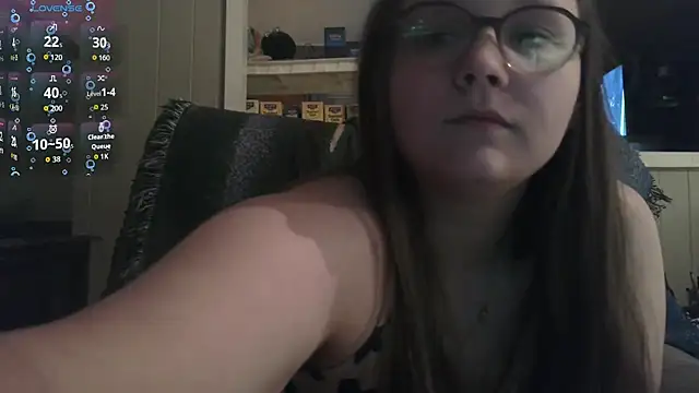 Snapshot of ZeTurtleMaster chatting on November 27, 3:40 am ZeTurtleMaster online show from November 27, 3:40 am