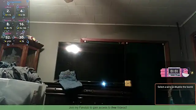 Snapshot of ZeTurtleMaster chatting on March 5, 1:10 am ZeTurtleMaster online show from March 5, 1:10 am