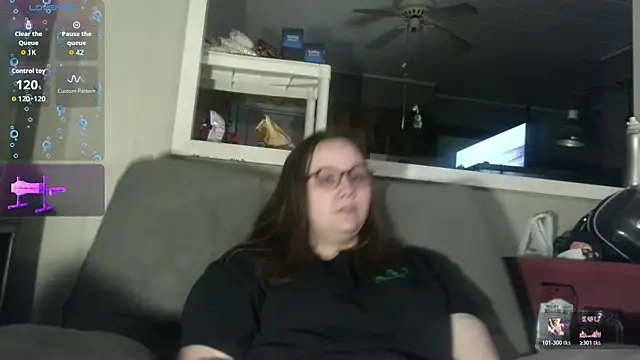 ZeTurtleMaster online show from April 11, 2:30 am