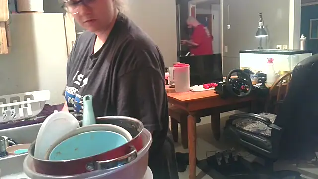 Snapshot of ZeTurtleMaster chatting on January 24, 1:24 am ZeTurtleMaster online show from January 24, 1:24 am