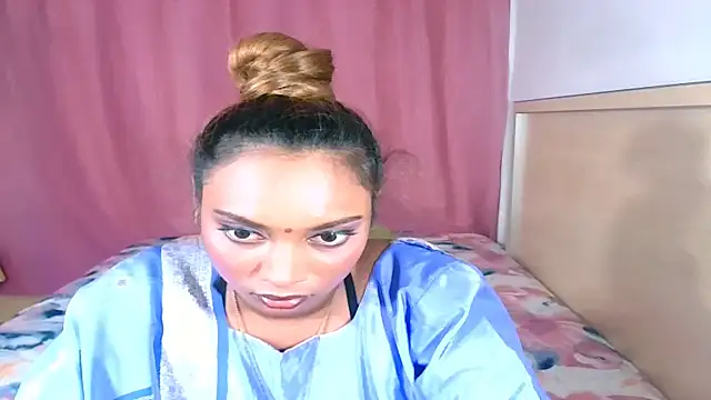 Snapshot of sexyindianchic chatting on March 21, 1:45 pm sexyindianchic online show from March 21, 1:45 pm