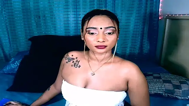 sexyindianchic online show from April 13, 7:29 pm