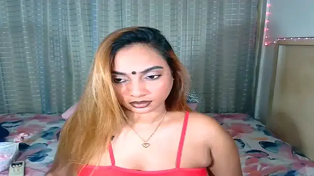 Snapshot of sexyindianchic chatting on November 24, 6:19 pm sexyindianchic online show from November 24, 6:19 pm