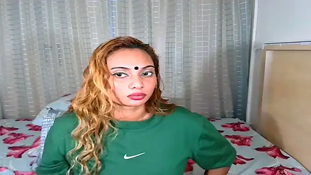Snapshot of sexyindianchic chatting on September 12, 5:13 pm sexyindianchic online show from September 12, 5:13 pm