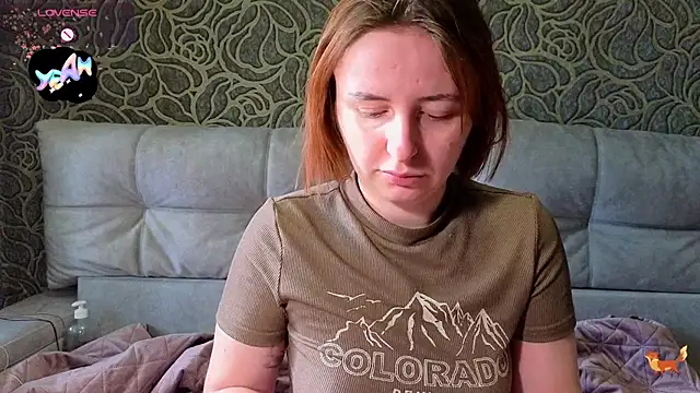 DanaMartina online show from February 5, 8:32 am