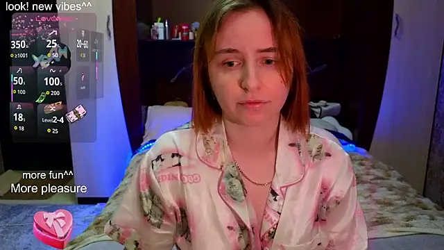 DanaMartina online show from April 3, 4:24 pm