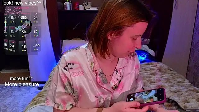 DanaMartina online show from April 2, 5:30 pm