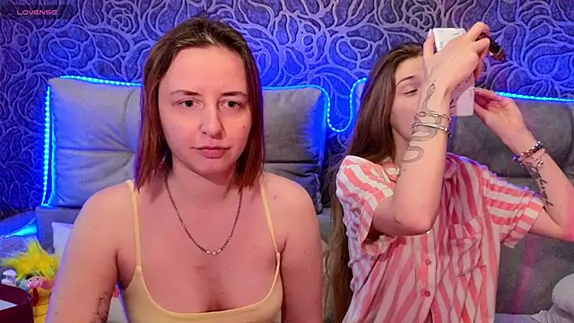 DanaMartina online show from April 18, 3:14 pm