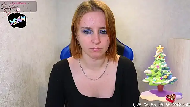 DanaMartina online show from December 20, 4:32 pm