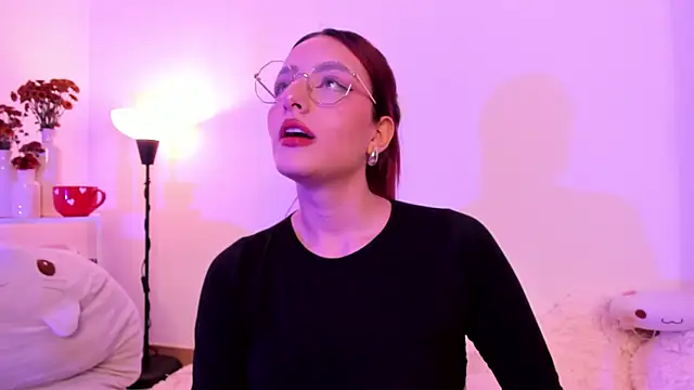Anavi  online show from February 24, 10:58 pm
