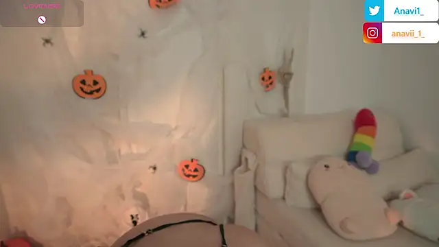 Snapshot of Anavi_ chatting on October 24, 10:53 pm Anavi online show from October 24, 10:53 pm