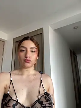Snapshot of Anavi_ chatting on May 14, 9:12 pm Anavi online show from May 14, 9:12 pm