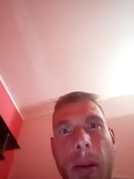 Snapshot of PlusSeks90 chatting on November 15, 4:55 pm PlusSeks90 online show from November 15, 4:55 pm