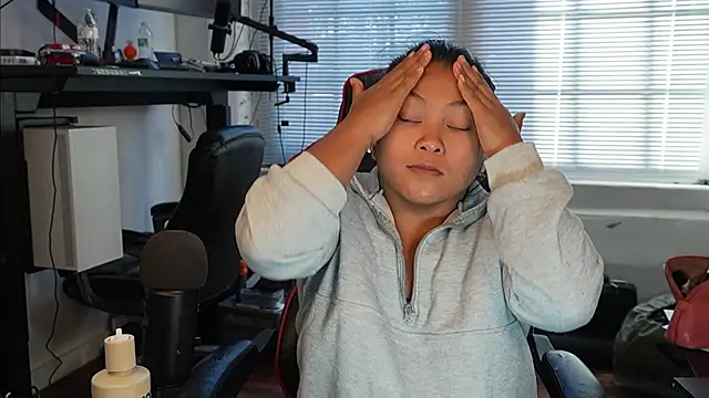 Bubbleliyah online show from February 2, 1:43 pm