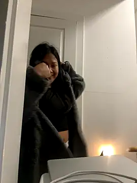 Bubbleliyah online show from November 26, 5:29 am