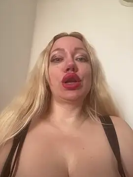 SofiaJoy online show from March 13, 12:10 pm