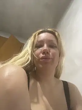 SofiaJoy online show from April 12, 7:44 am