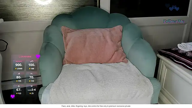 Snapshot of bigkiss4u_carla chatting on July 9, 12:59 pm bigkiss4u carla online show from July 9, 12:59 pm