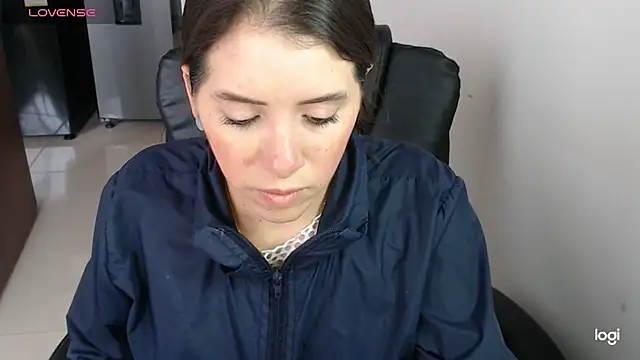 spicey latina online show from February 21, 6:10 pm