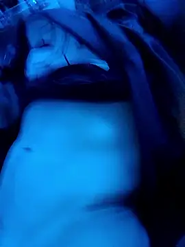 justinewe69 online show from February 21, 12:56 am