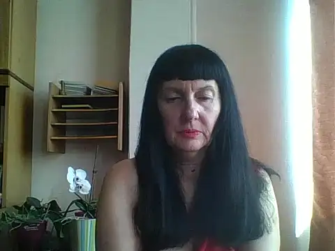 Snapshot of MelanyBanks chatting on September 10, 10:14 am MelanyBanks online show from September 10, 10:14 am