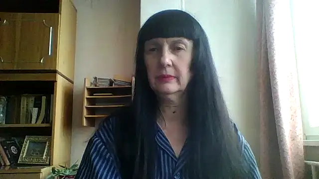 MelanyBanks online show from January 15, 7:45 am