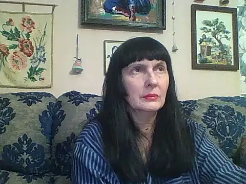 Snapshot of MelanyBanks chatting on February 18, 12:12 pm MelanyBanks online show from February 18, 12:12 pm