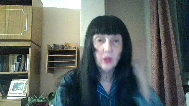 MelanyBanks online show from January 14, 5:00 am