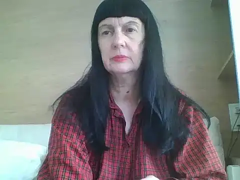 Snapshot of MelanyBanks chatting on June 6, 6:51 am MelanyBanks online show from June 6, 6:51 am
