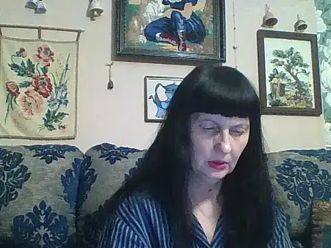 MelanyBanks online show from March 26, 7:28 am