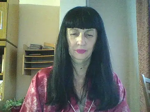 MelanyBanks online show from November 15, 1:59 pm