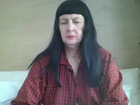 Snapshot of MelanyBanks chatting on June 5, 7:03 am MelanyBanks online show from June 5, 7:03 am