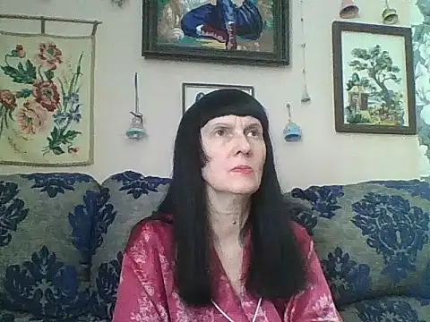 MelanyBanks online show from March 10, 8:29 am