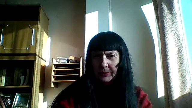 MelanyBanks online show from January 17, 9:35 am