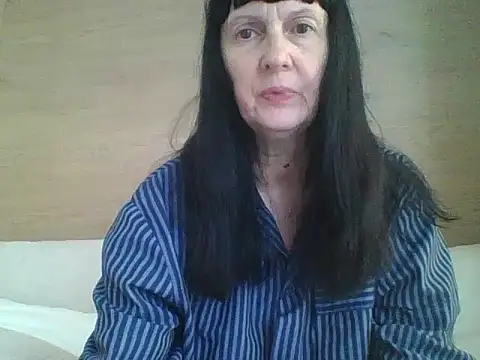 MelanyBanks online show from May 10, 6:28 am