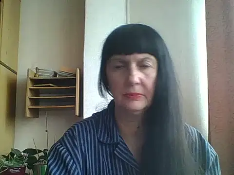 Snapshot of MelanyBanks chatting on October 3, 8:05 am MelanyBanks online show from October 3, 8:05 am