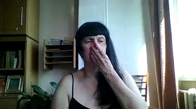Snapshot of MelanyBanks chatting on March 7, 12:12 pm MelanyBanks online show from March 7, 12:12 pm