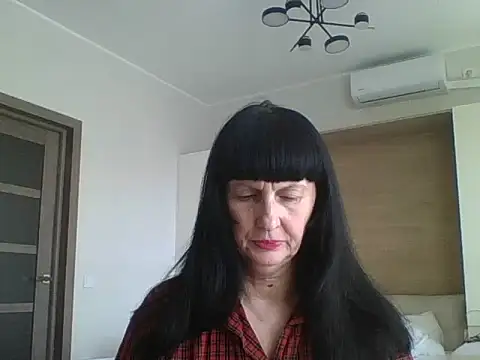 MelanyBanks online show from May 3, 12:42 pm