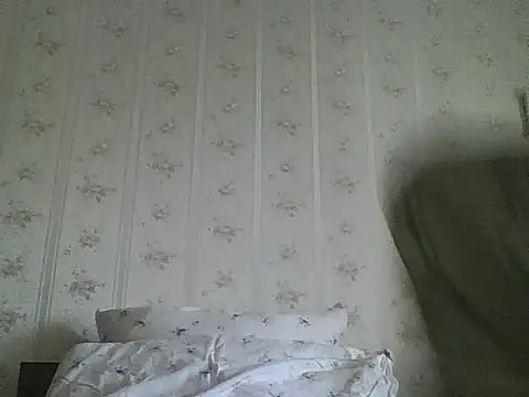 MelanyBanks online show from May 21, 11:51 am
