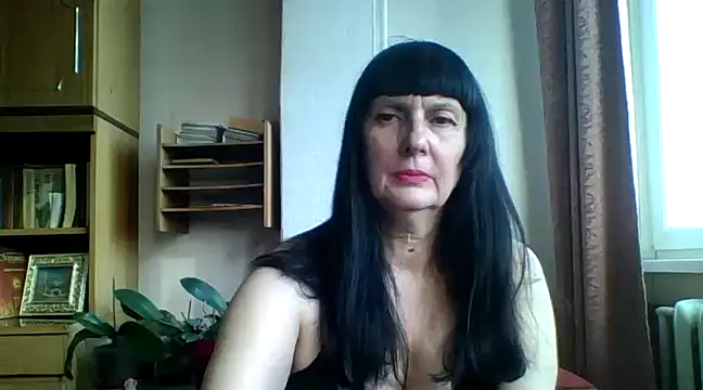 Snapshot of MelanyBanks chatting on March 6, 1:24 pm MelanyBanks online show from March 6, 1:24 pm