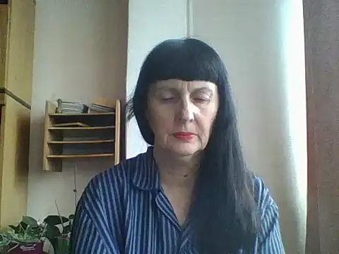Snapshot of MelanyBanks chatting on October 8, 7:43 am MelanyBanks online show from October 8, 7:43 am