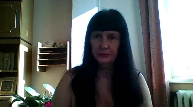 Snapshot of MelanyBanks chatting on March 7, 8:34 am MelanyBanks online show from March 7, 8:34 am