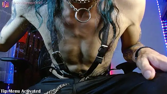 davidroses420 online show from January 14, 11:30 pm